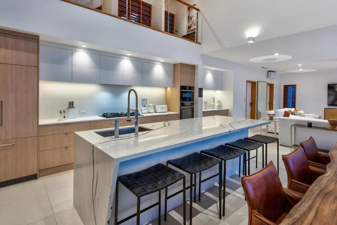 Lotus House On Hamilton Island By Hiha Villa