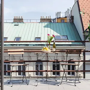 La Terrasse Center Apartment Prague